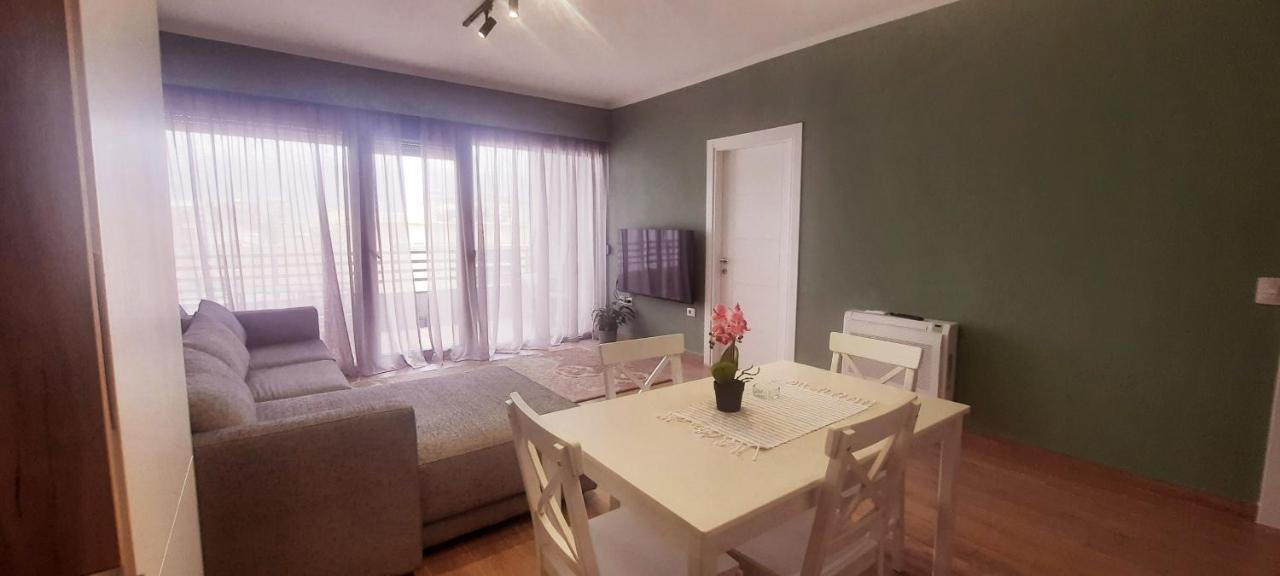 Flower Apartment Tirana Exterior photo